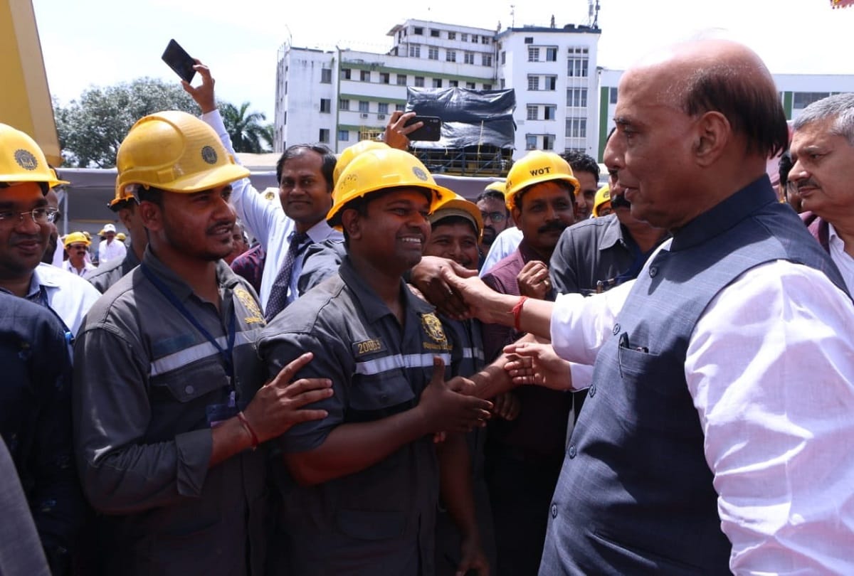 Rajnath singh says Whole world is making fun of pm imran khan for his statement