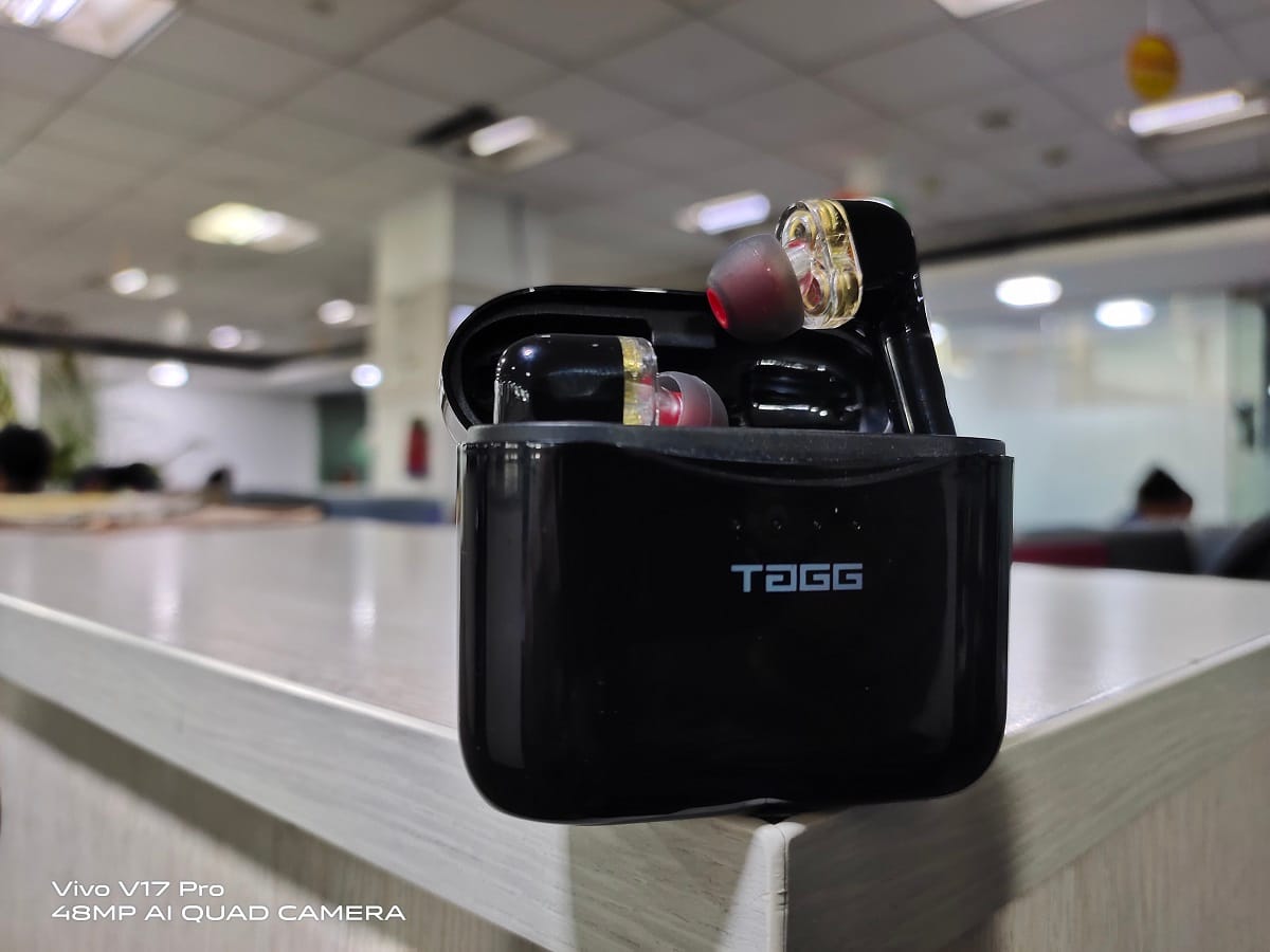 Tagg Zero G Review case