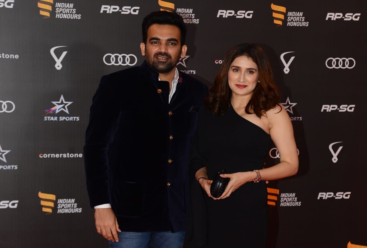 These bollywood actresses are belong to royal family