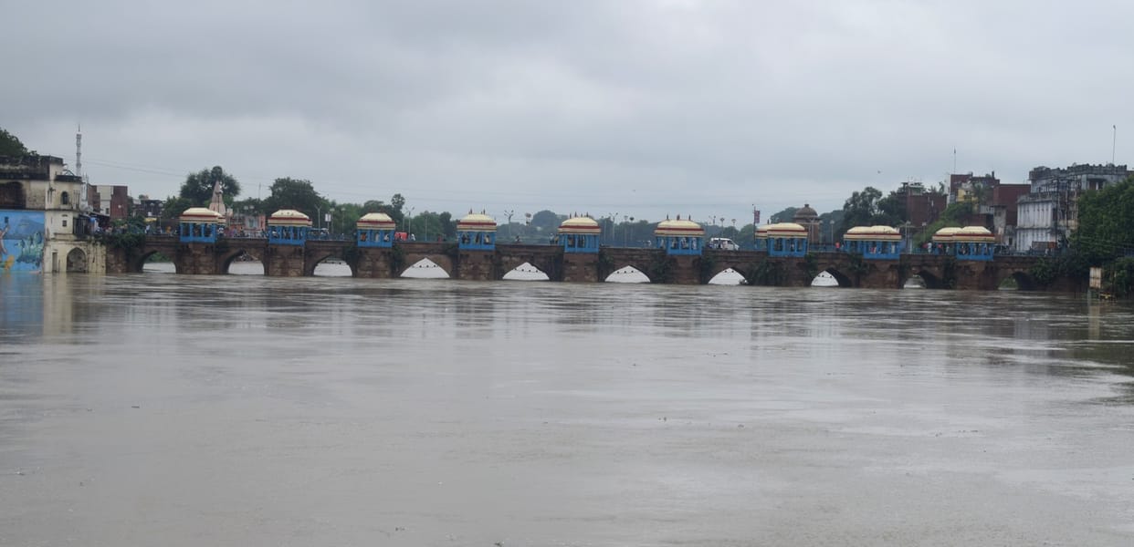 All rivers including Gomti are in spate due to heavy rains.