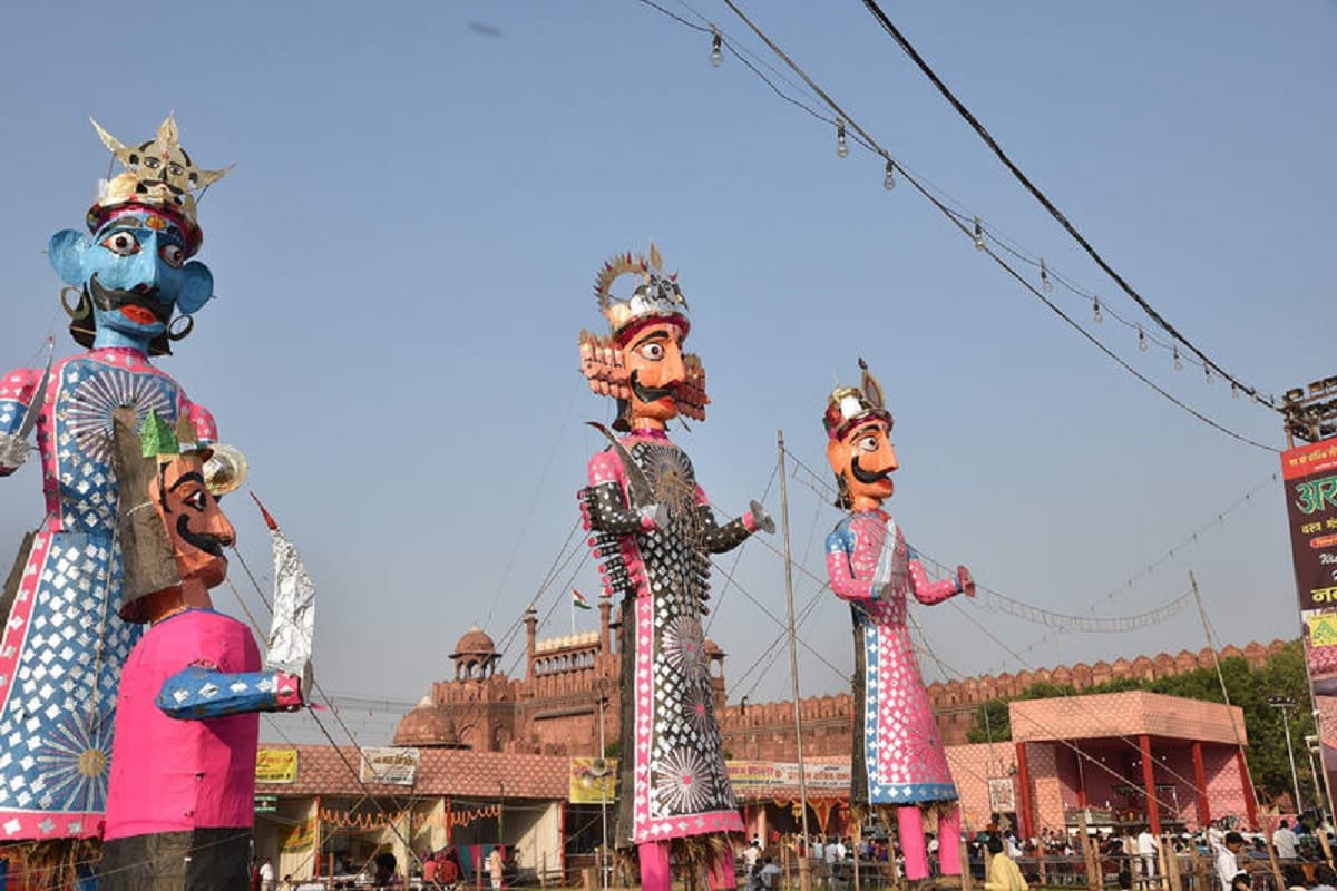 5 popular places to visit dussehra mela in delhi