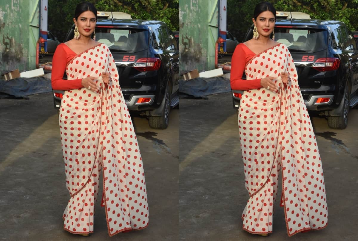 polka dot saree and casual outfit priyanka chopra in sky is pink promotion