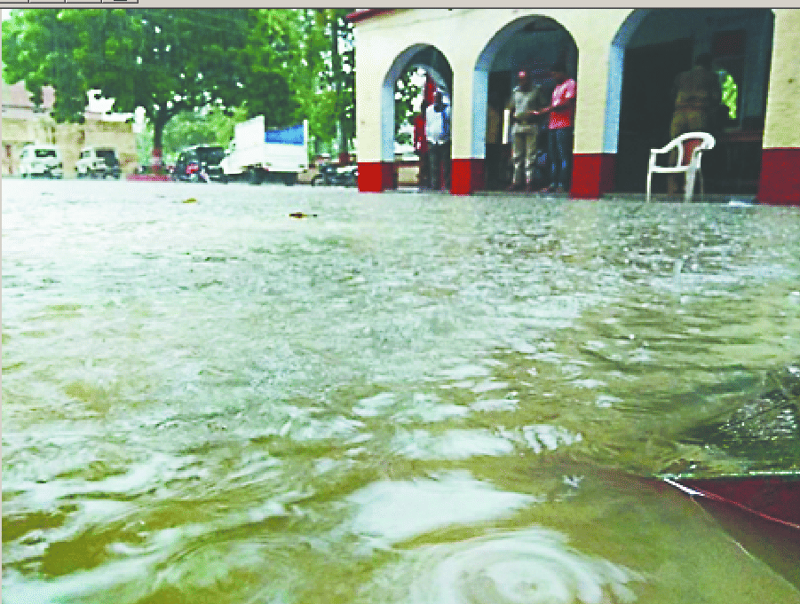 azamgarh,rain