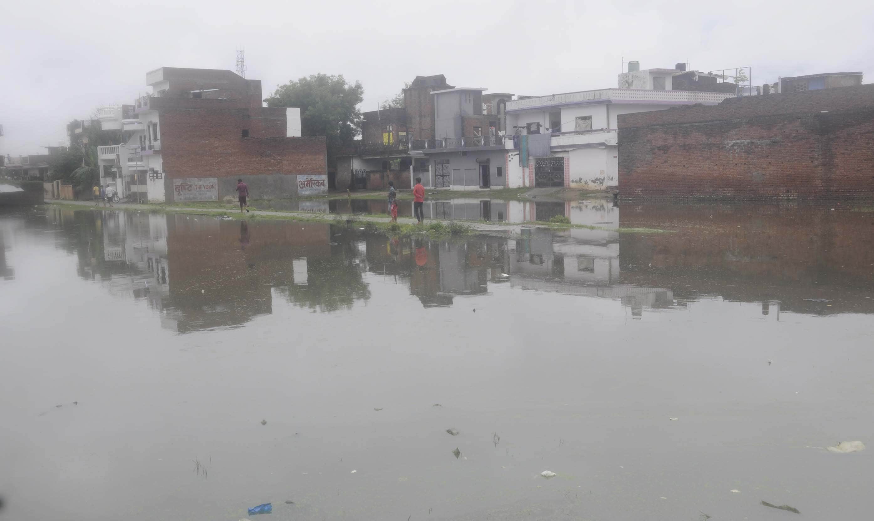 Buried in Pratapgarh, water enters dozens of houses along the city's coastal area