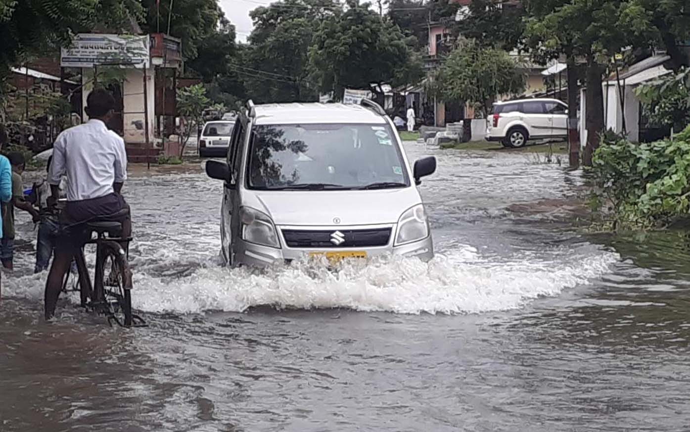 rain breaks record of 25 years monsoon will return in second week of october 41 percent less rain