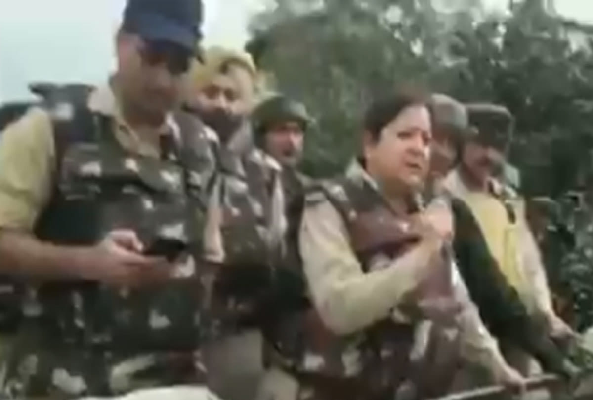 ramban encounter jammu kashmir ssp video viral of terrorists to surrender