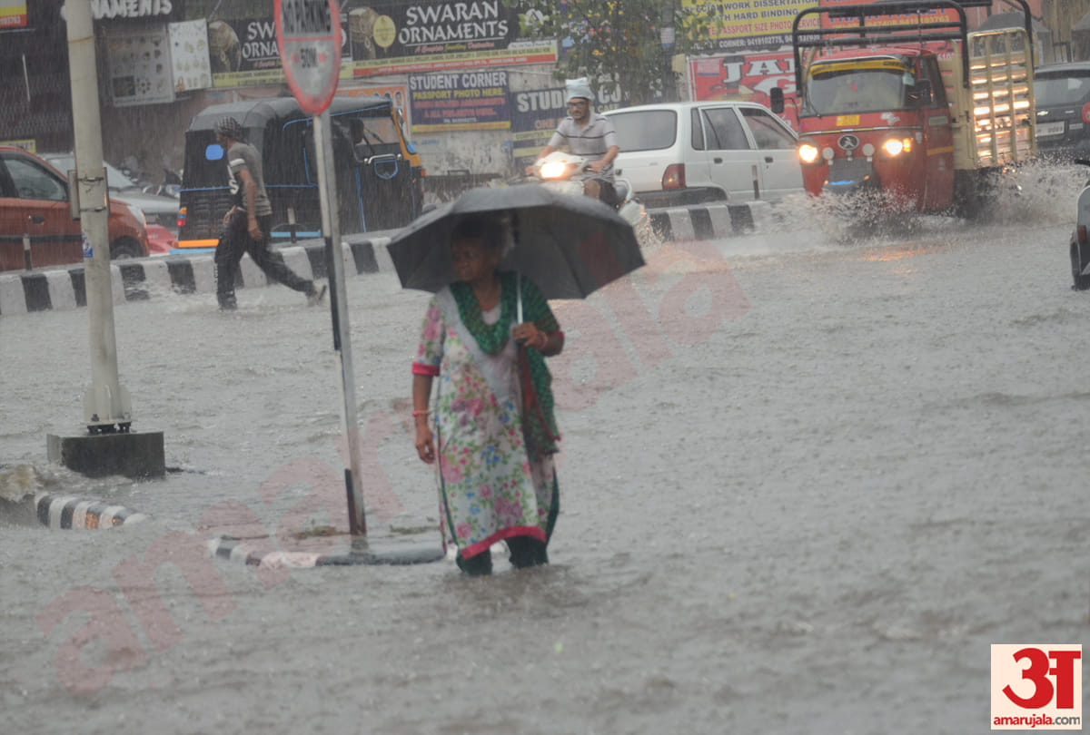heavy rainfall in jammu kashmir, one dead, temperature fall in state
