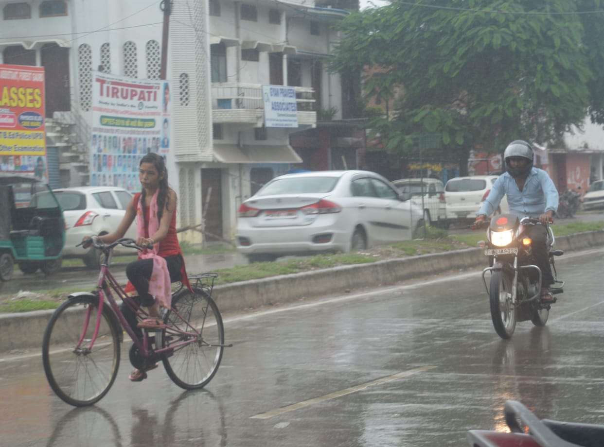 Rain increased difficulties, leaving home difficult