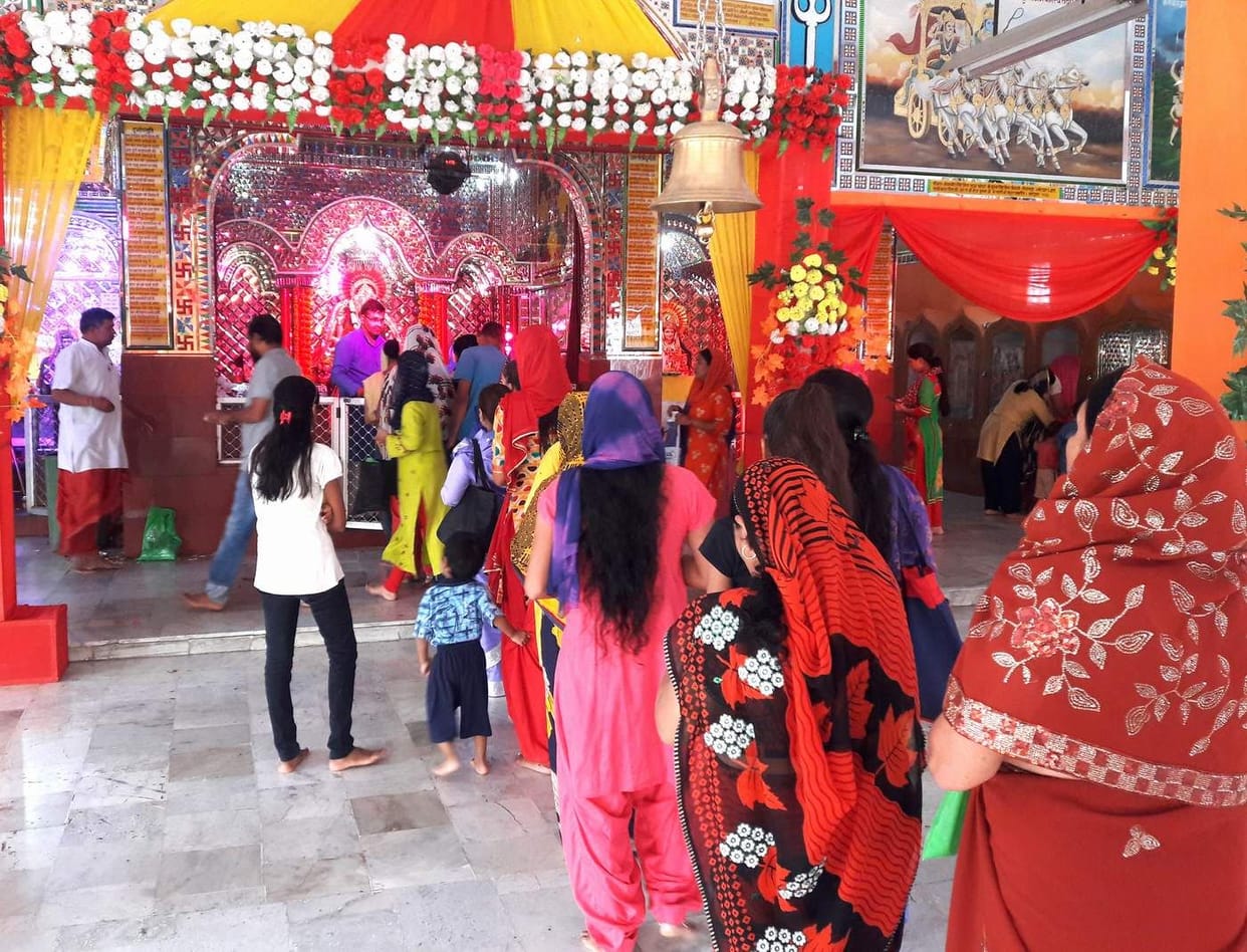 Sharadiya Navratri begins, crowds of devotees gathered in Devi temples