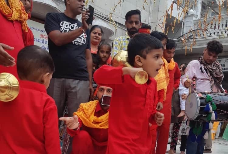 The 10-day 'Langur Mela' begins at Bada Hanuman Mandir in Amritsar