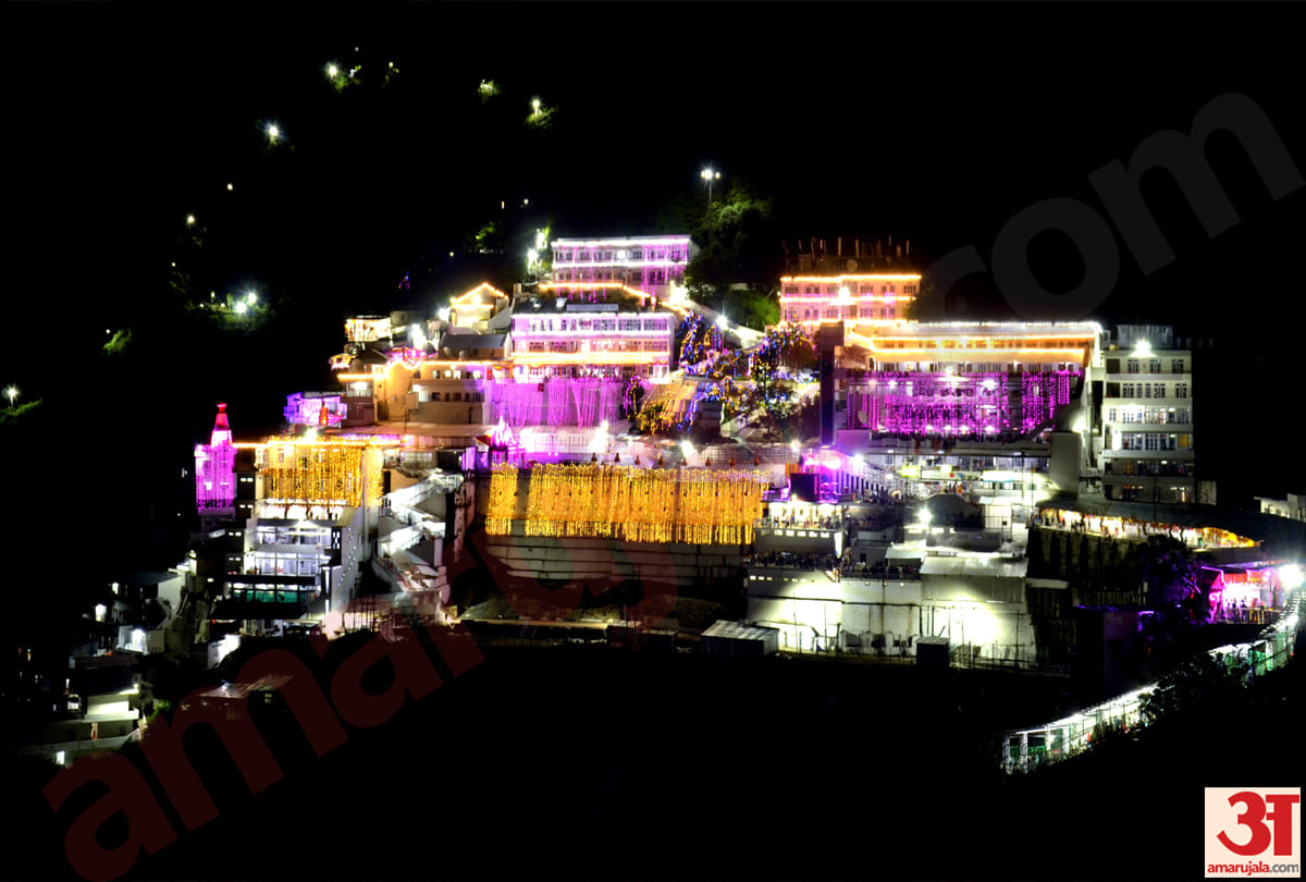 woman gave birth to child at vaishno devi bhawan