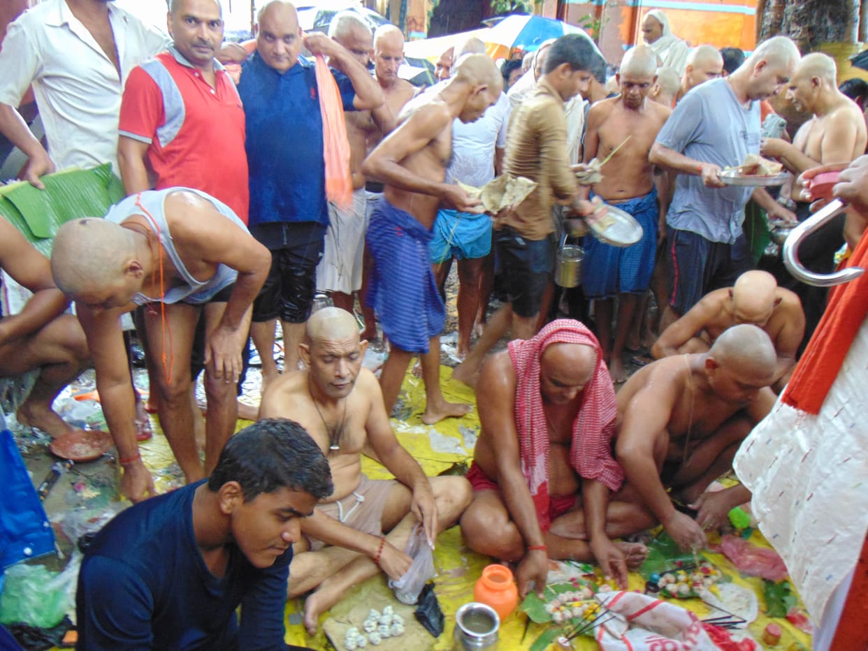 Pindan's farewell with reverence to the ancestors