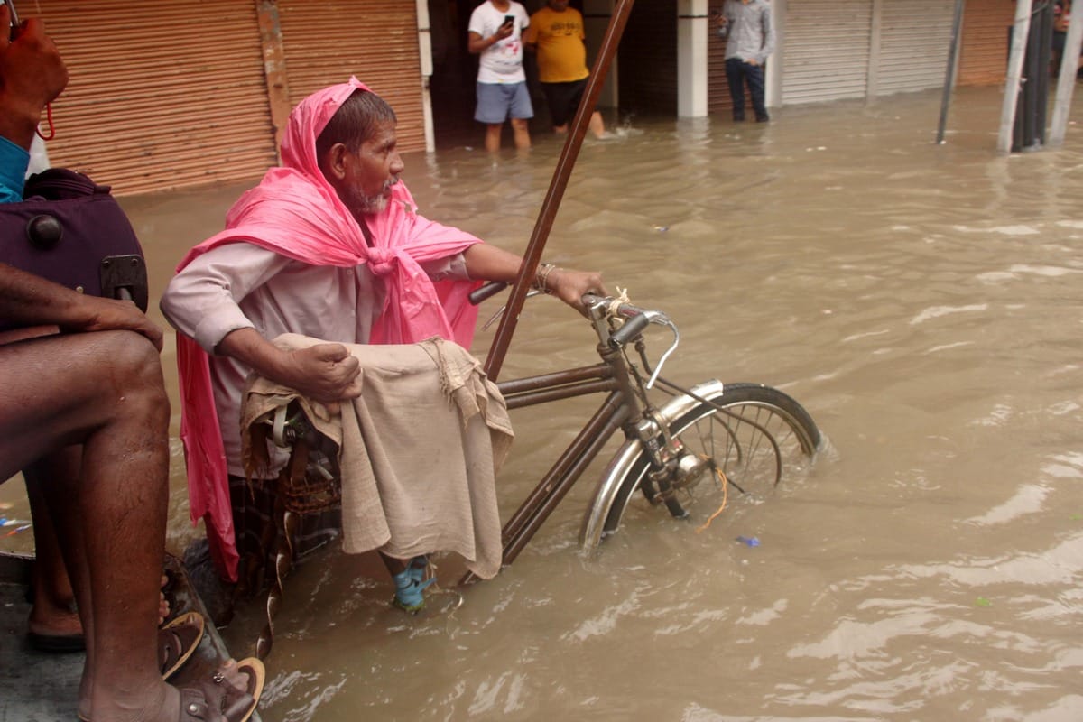 water logging heavy rain in varanasi