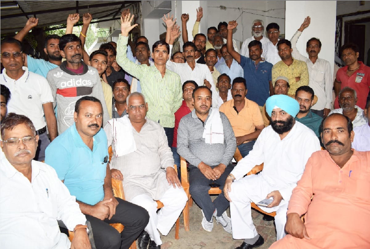 Chinmayanand case: Congress workers detained released now march in Lucknow