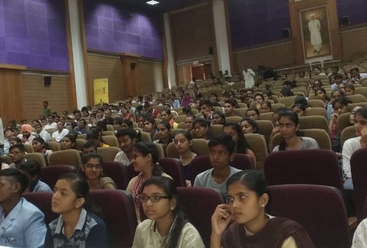 Meritious Students Will Honour At Medhavi Chhatra Samman Samaroh In Rohtak