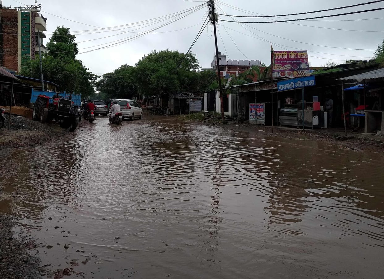 Tamsa worsens in azamgarh, people living on river banks worried