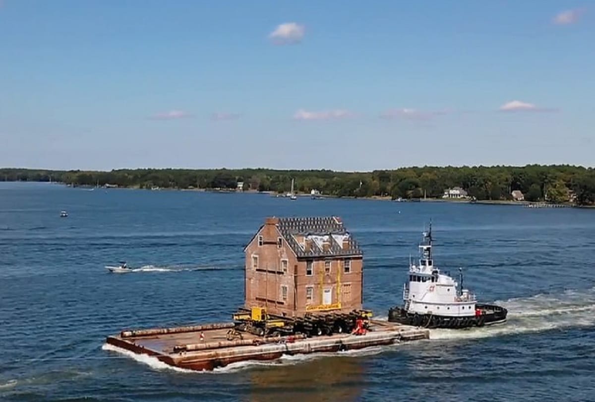 Historic brick mansion built in 1760 is moved 50 miles on a boat