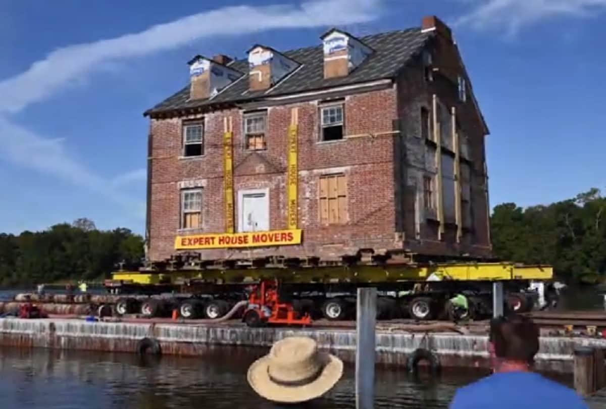 Historic brick mansion built in 1760 is moved 50 miles on a boat
