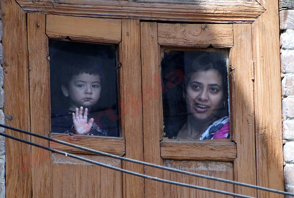 Pakistan has broken ceasefire more than 2 thousand times, firing did not stop from pakistan on LOC