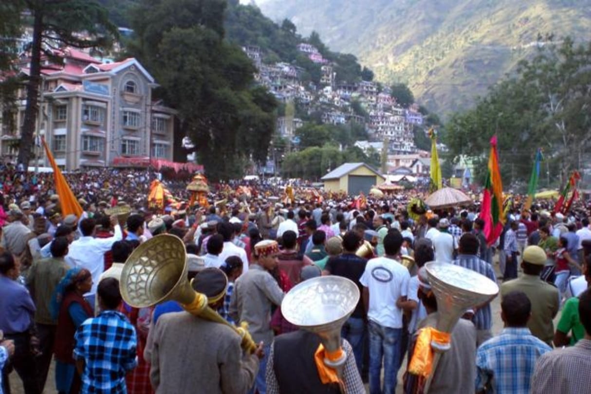 these are the five best place for navratri festival