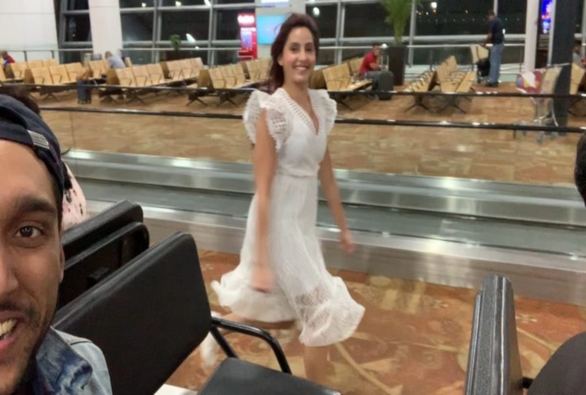 Dance Nora Fatehi running at airport video goes viral