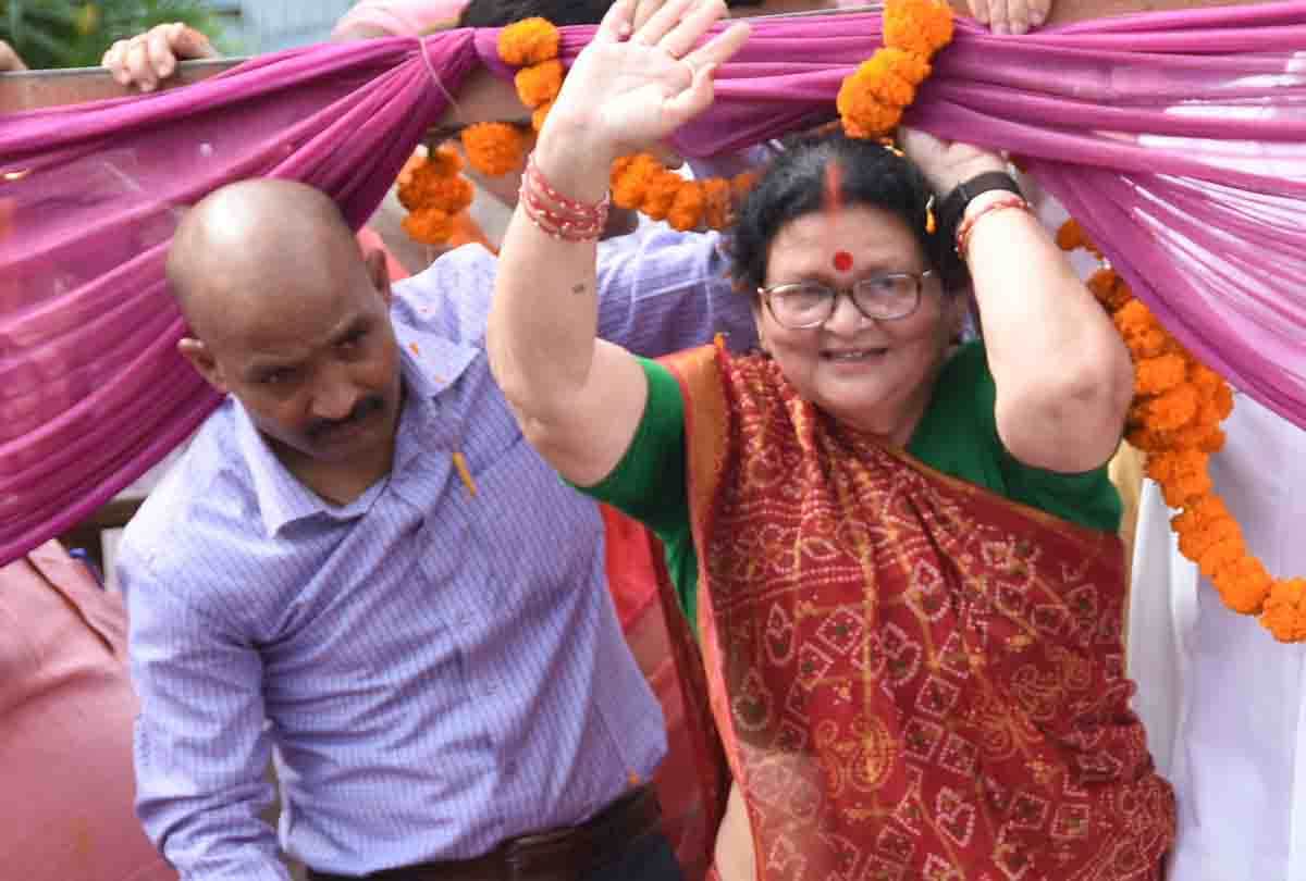 bjp's candidate surendra mathani filed nomination