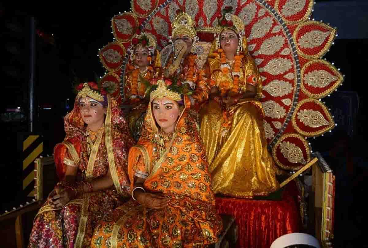 Viewers were mesmerized seeing Shriram's child pastimes