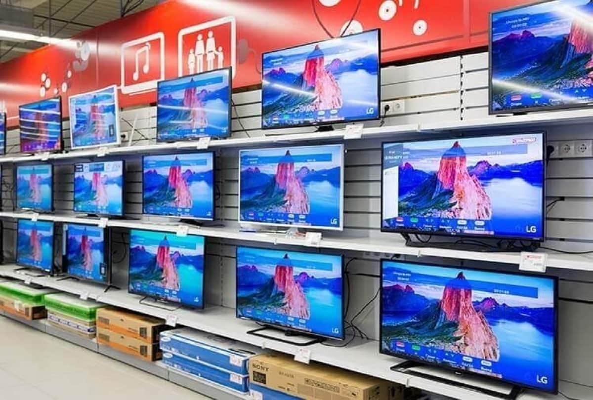 620000 people Get Free Television From Government to Watch National Day Parade in China