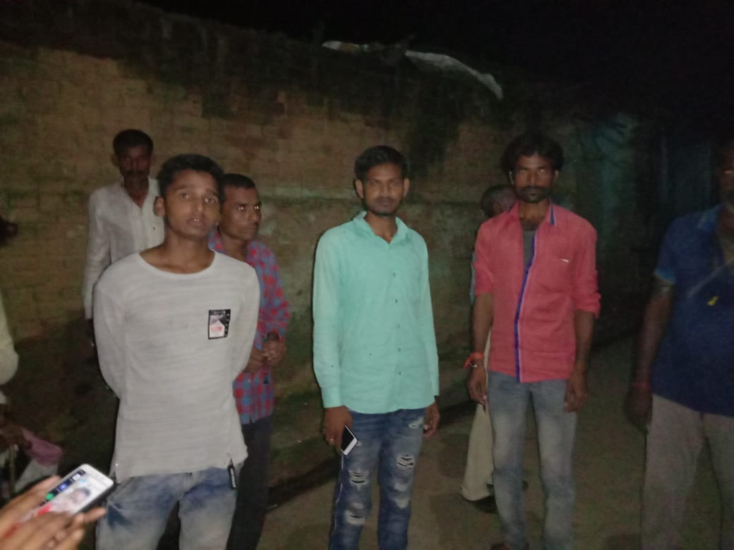 Two teenagers drowned in the river, drowned, missing