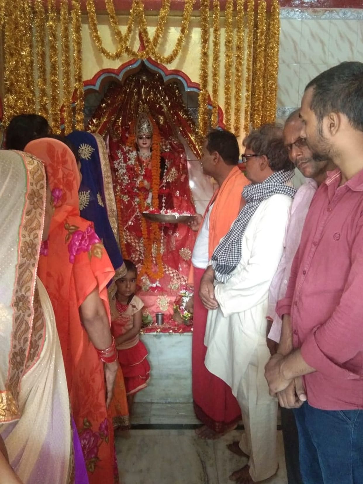 Maa