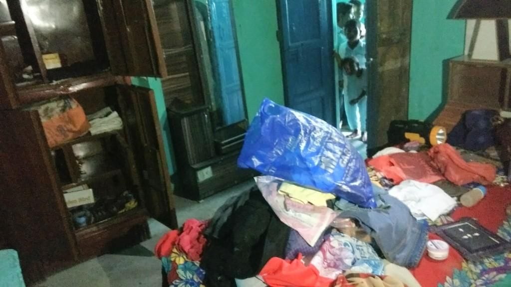 theft in closed house.