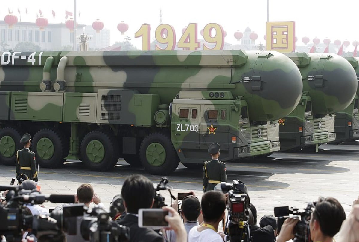 70th anniversary of communist rule in China, parade with weapons amid hong kong protest