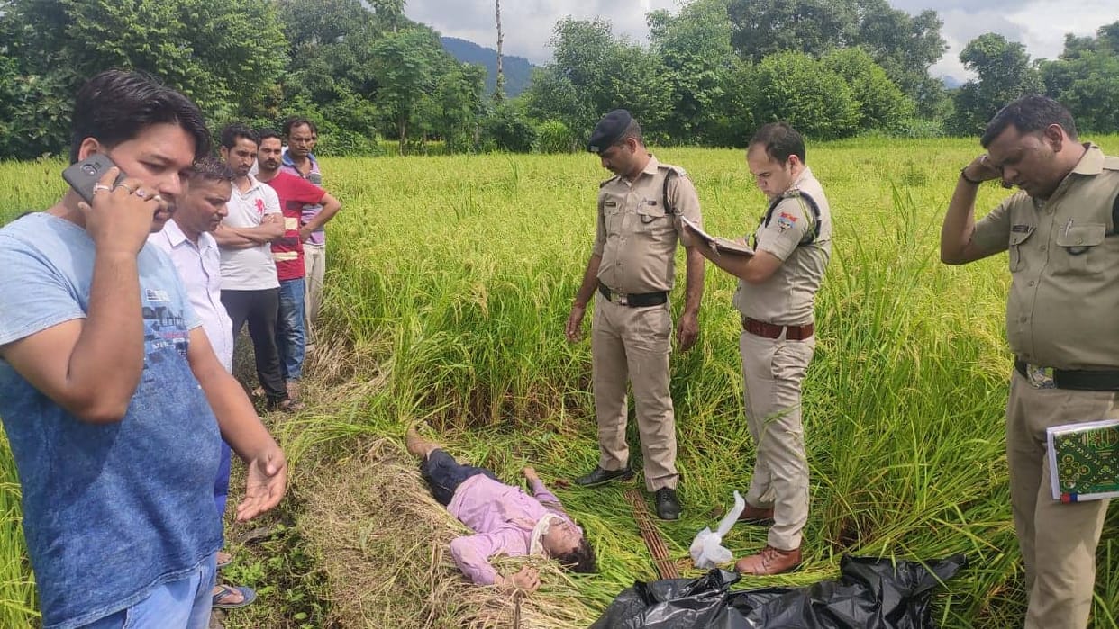 Kotdwar: returning home after stealing, got hit by current, died