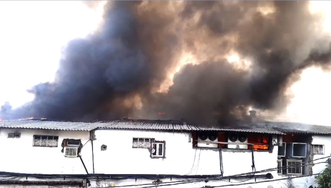 Fire in company workshop, three vehicles burnt