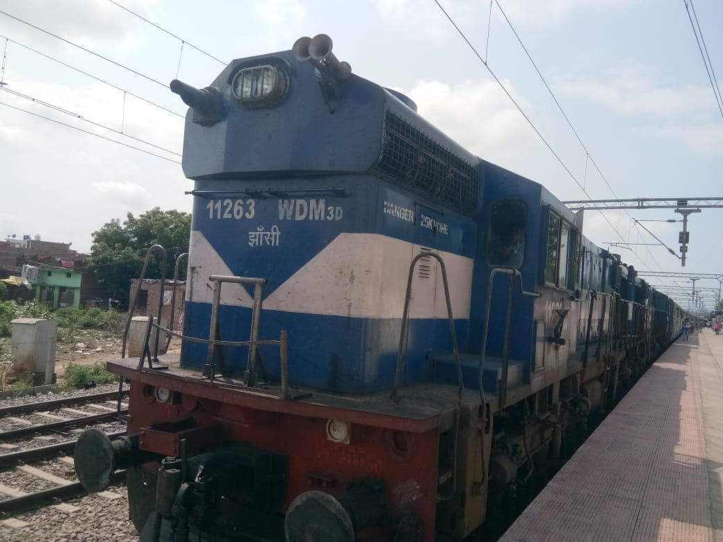 The engine of Udyog Nagri Express failed twice