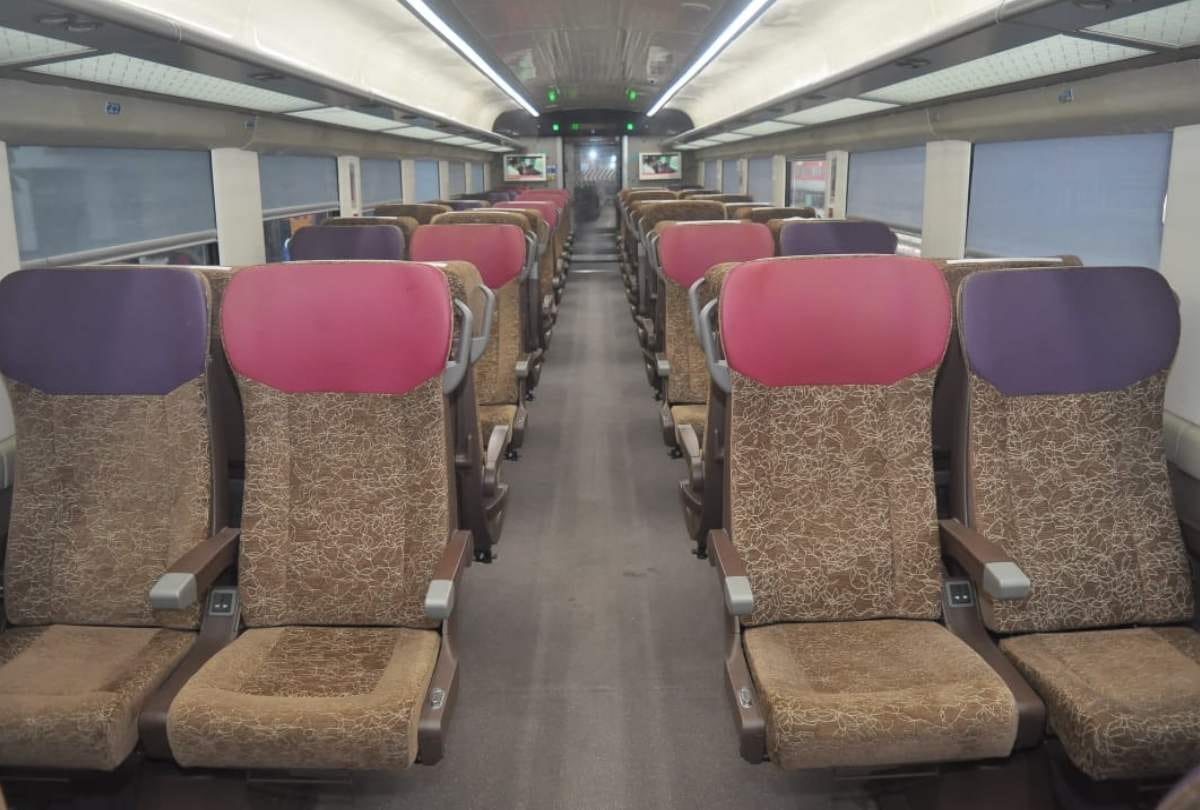 vande bharat express from delhi to katra time schedule and everything you need to know