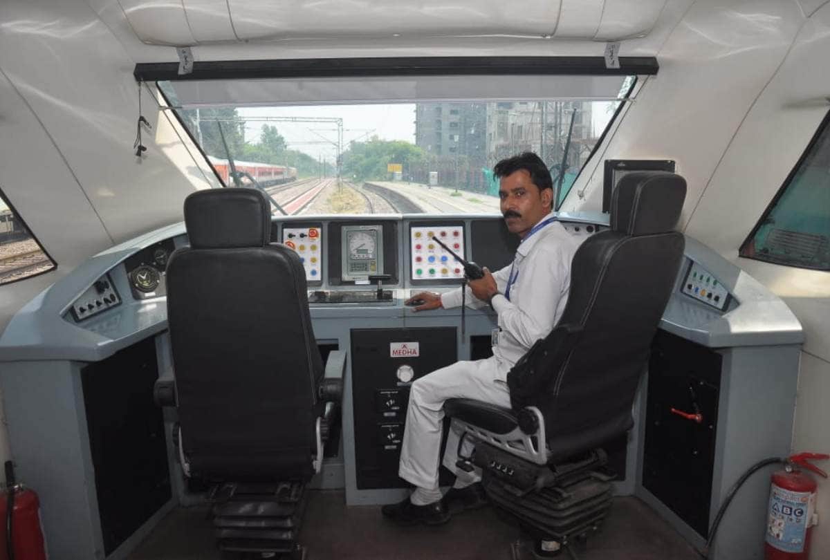 vande bharat express from delhi to katra time schedule and everything you need to know