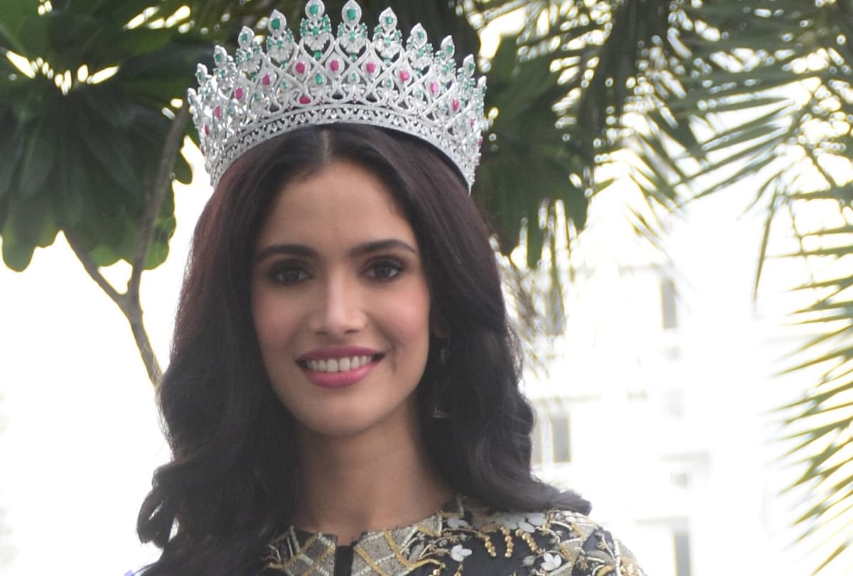 miss diva universe 2019 vartika singh reached in lucknow