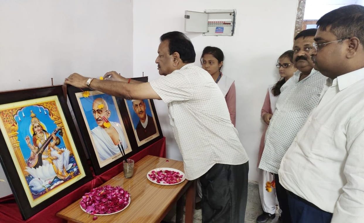 The tricolor was hoisted in schools on Gandhi Jayanti