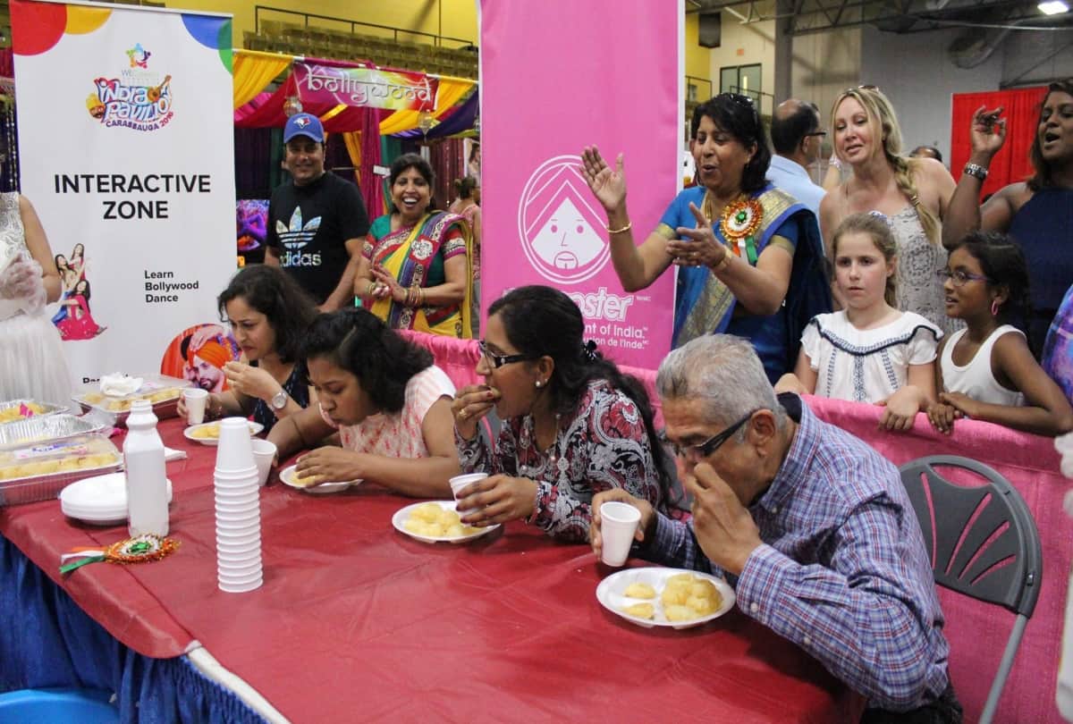 viral video 60 year old woman eat six idlis in one minute