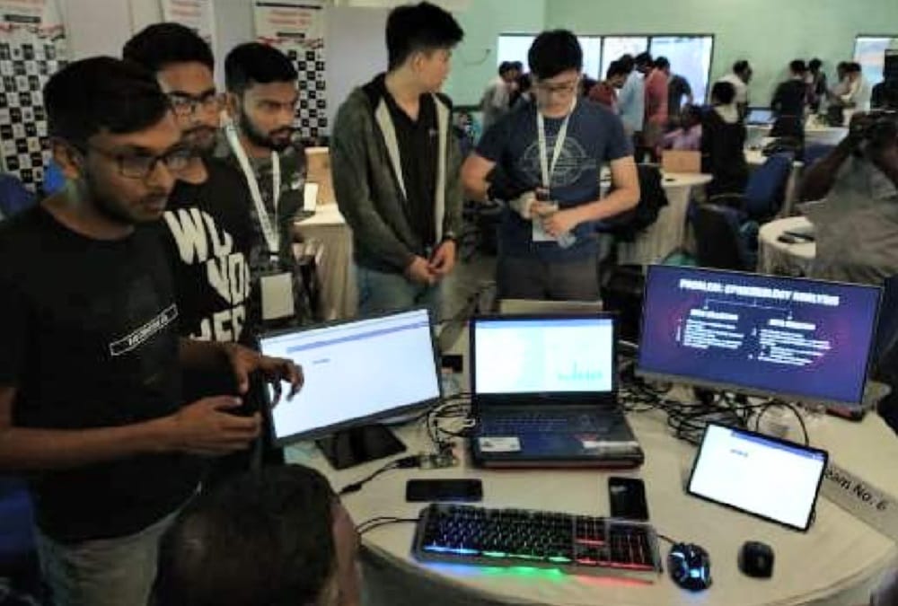 Dehradun Boy Abhinav Artificial Intelligence CCTV Camera will speak everything About You