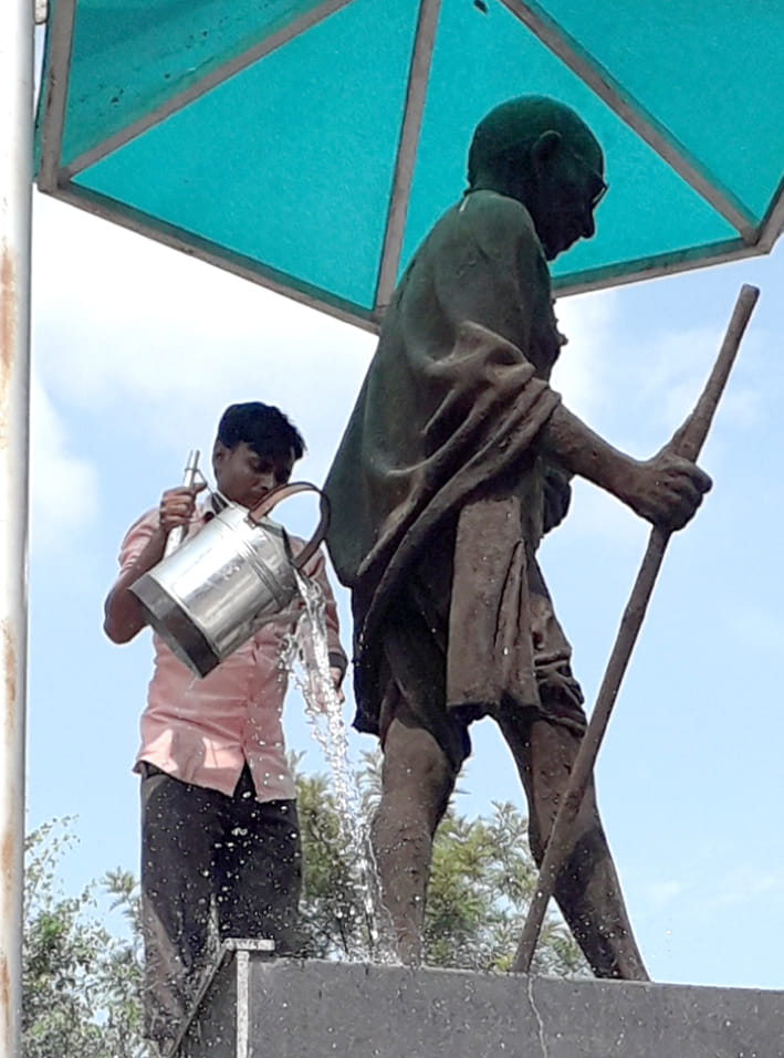 Mahatma Gandhi held a meeting at SD Inter College in 1929