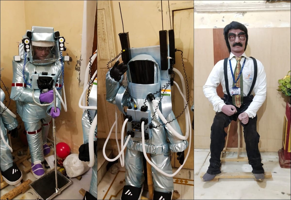 puja pandal decorate like isro chandrayaan 3 astronaut in jaitpur varanasi