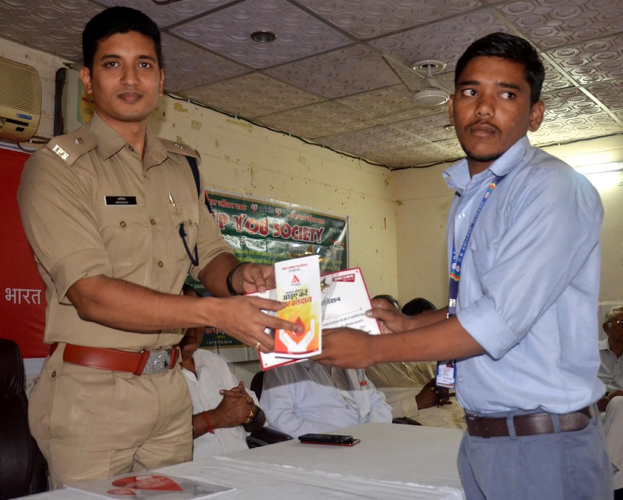 60 unit blood collected in Amar uajala camp.