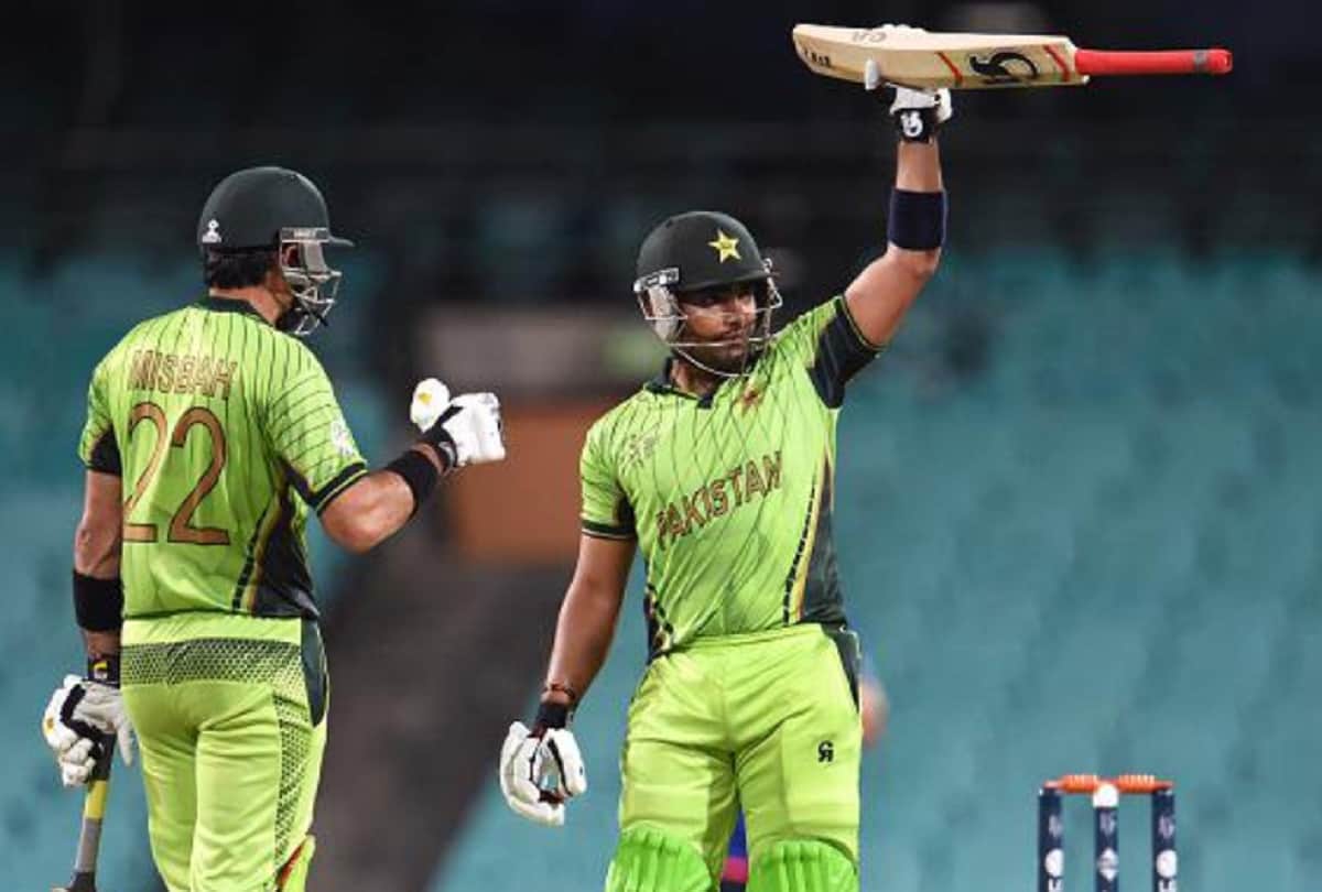 Pakistan announced 16 members squad for t20 series against srilanka, umar akmal and shahzad recalled