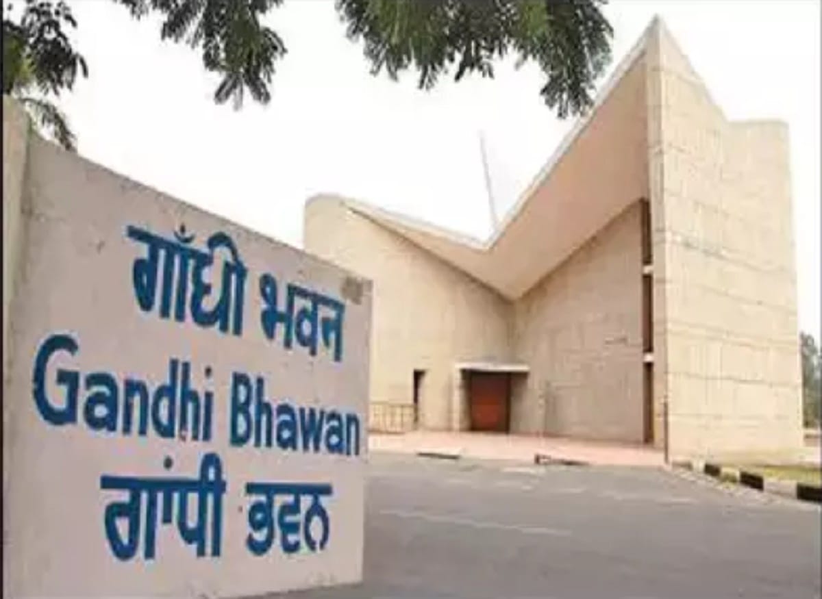 1100 students passout from Punjab University Department of Gandhian and Peace Studies in 48 years