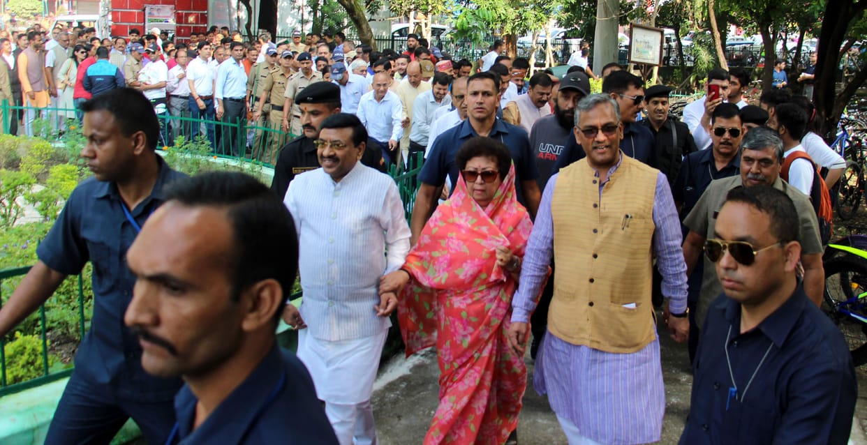 Chief Minister administered the pledge not to use single use plastic