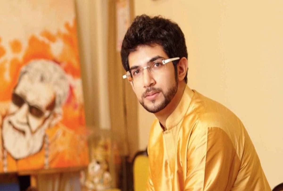 pooja bhatt request to aditya thackeray convert stadium to migrant relief center