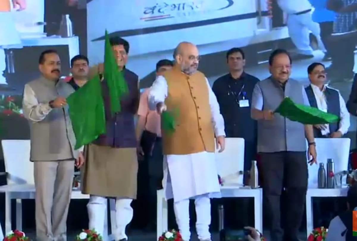 Amit Shah flag off the Vande Bharat Express from New Delhi to Katra, regular run from 5 october