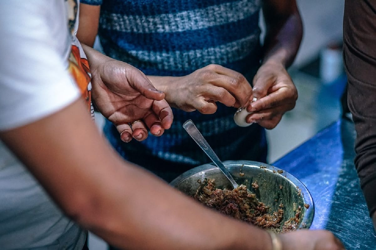 habitual eating in outside know the side effects for body